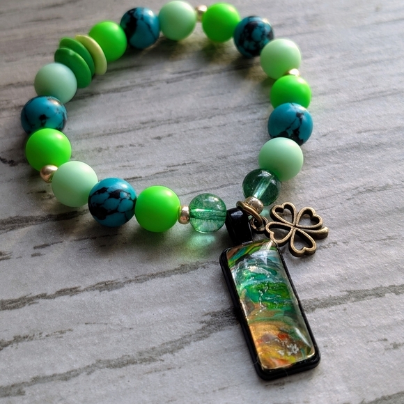Hand Crafted Jewelry - St. Patrick's Day beaded stretch bracelet with pendant